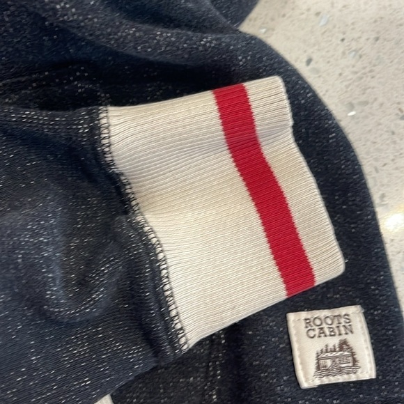 Roots cabin zip hoodie youth XL 11-12 years in black pepper - Picture 8 of 8